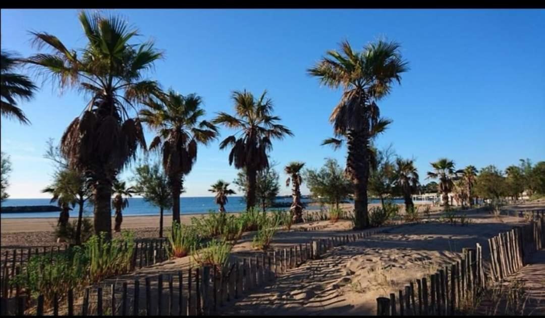 Vacances Familiales Dans Camping Avec Piscine Fréjus Dış mekan fotoğraf